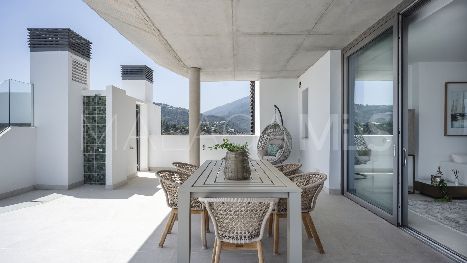 Ático de 4 bedrooms for sale in Benahavis