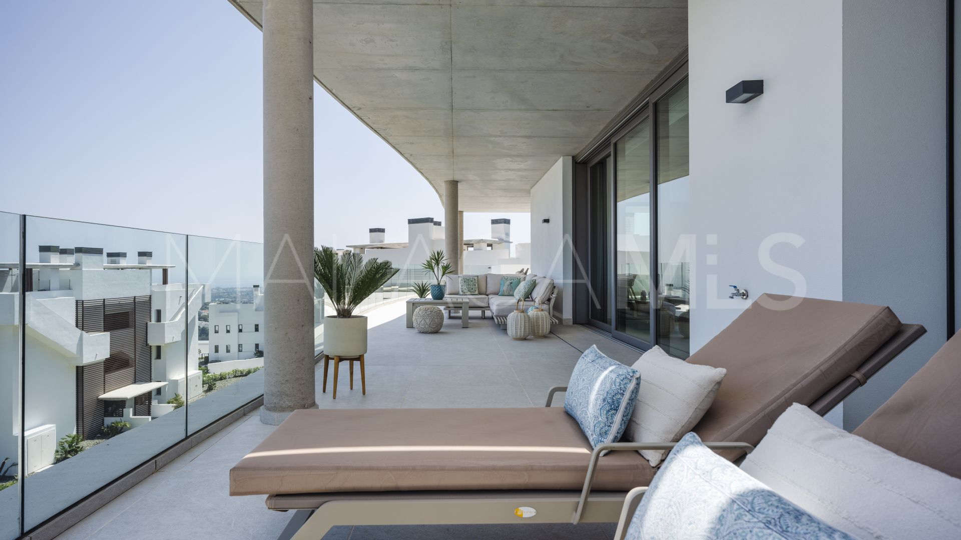 Ático de 4 bedrooms for sale in Benahavis