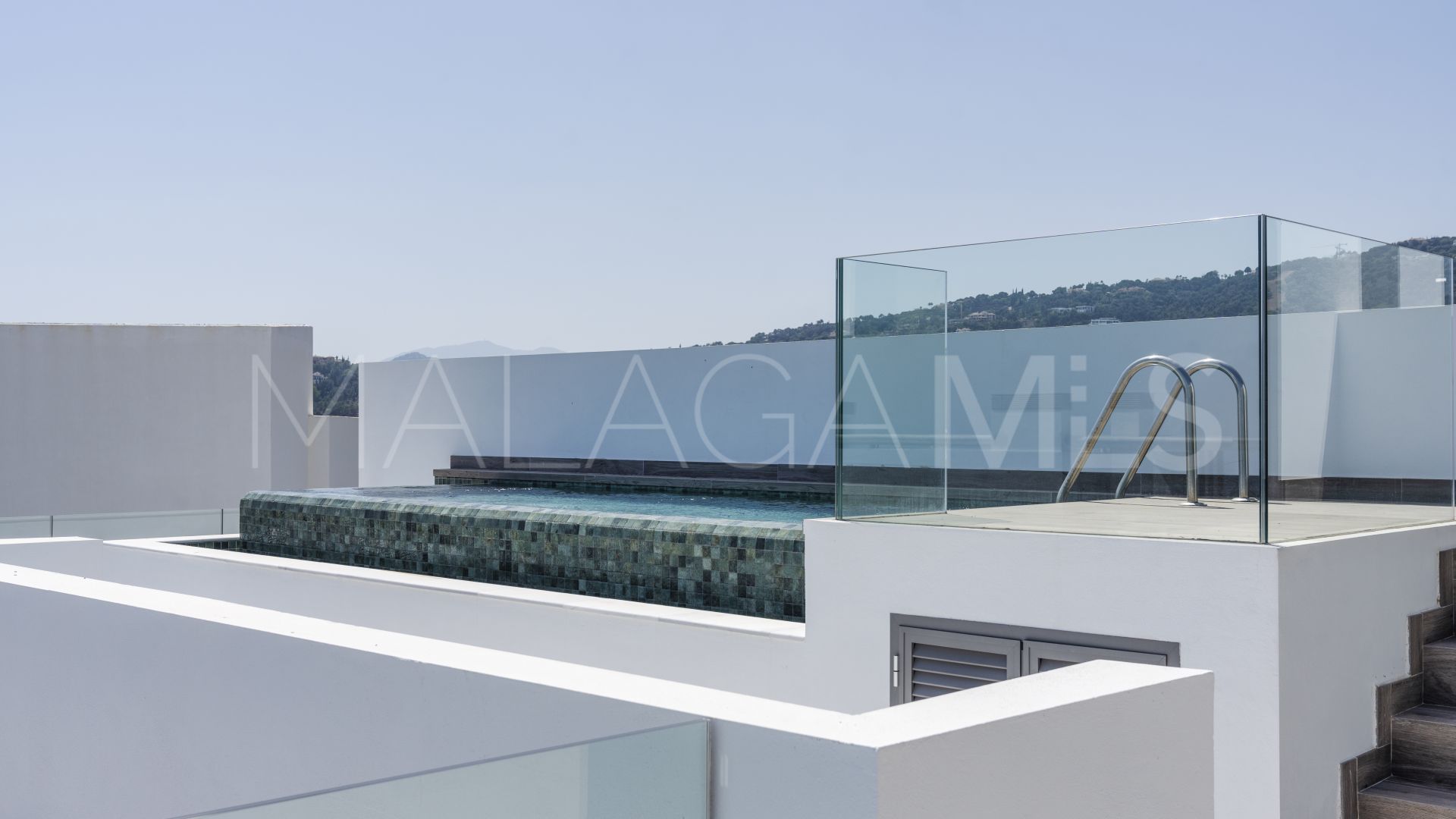 Ático de 4 bedrooms for sale in Benahavis