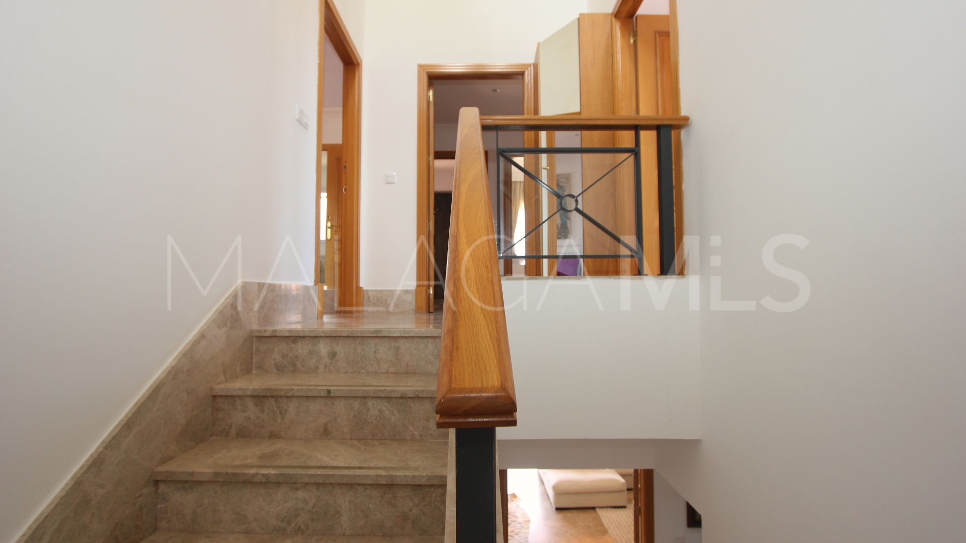 Villa for sale in Santa Clara