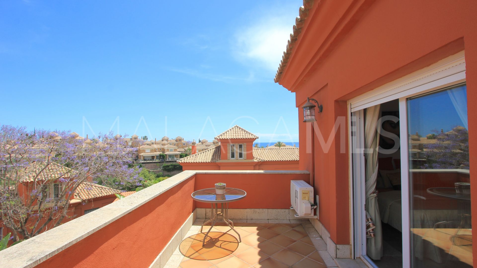 Villa for sale in Santa Clara