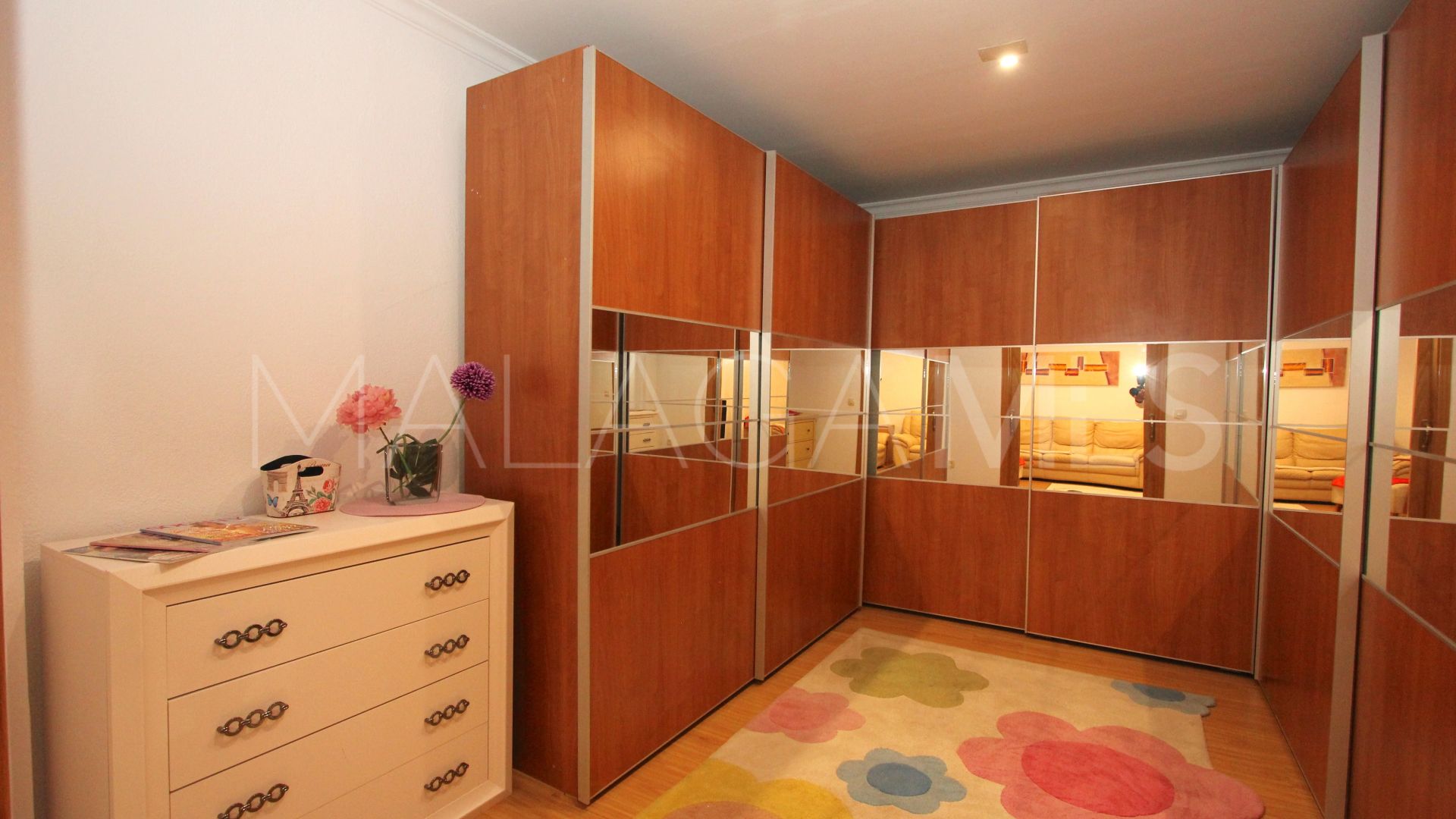 Villa for sale in Santa Clara