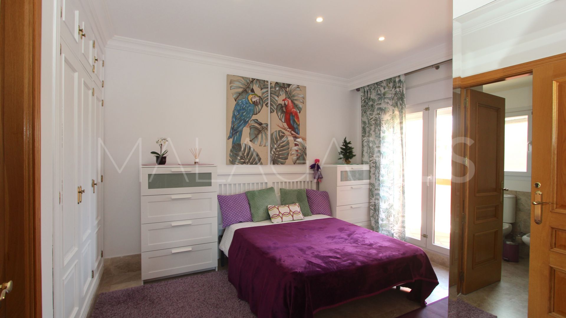 Villa for sale in Santa Clara