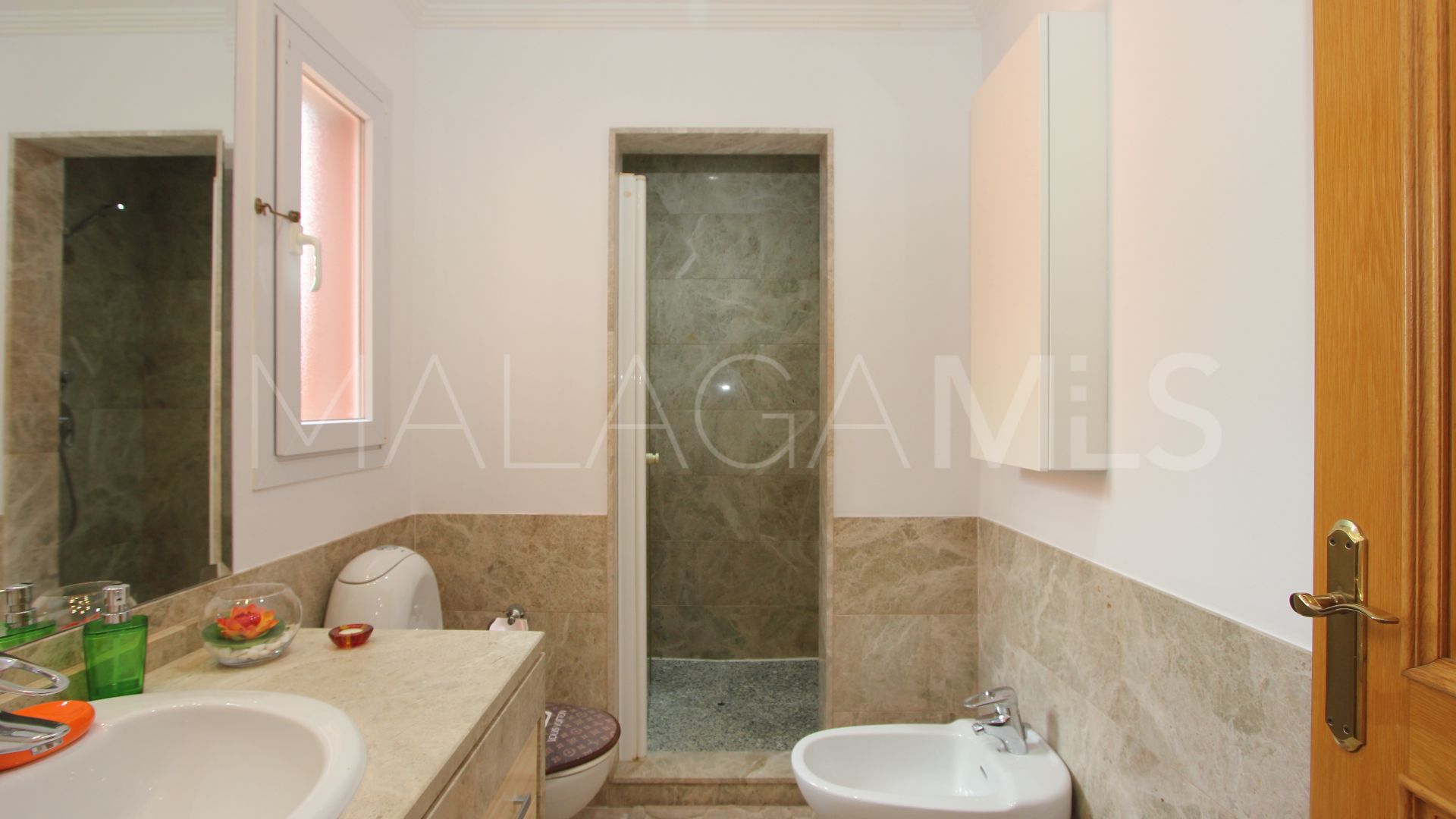Villa for sale in Santa Clara