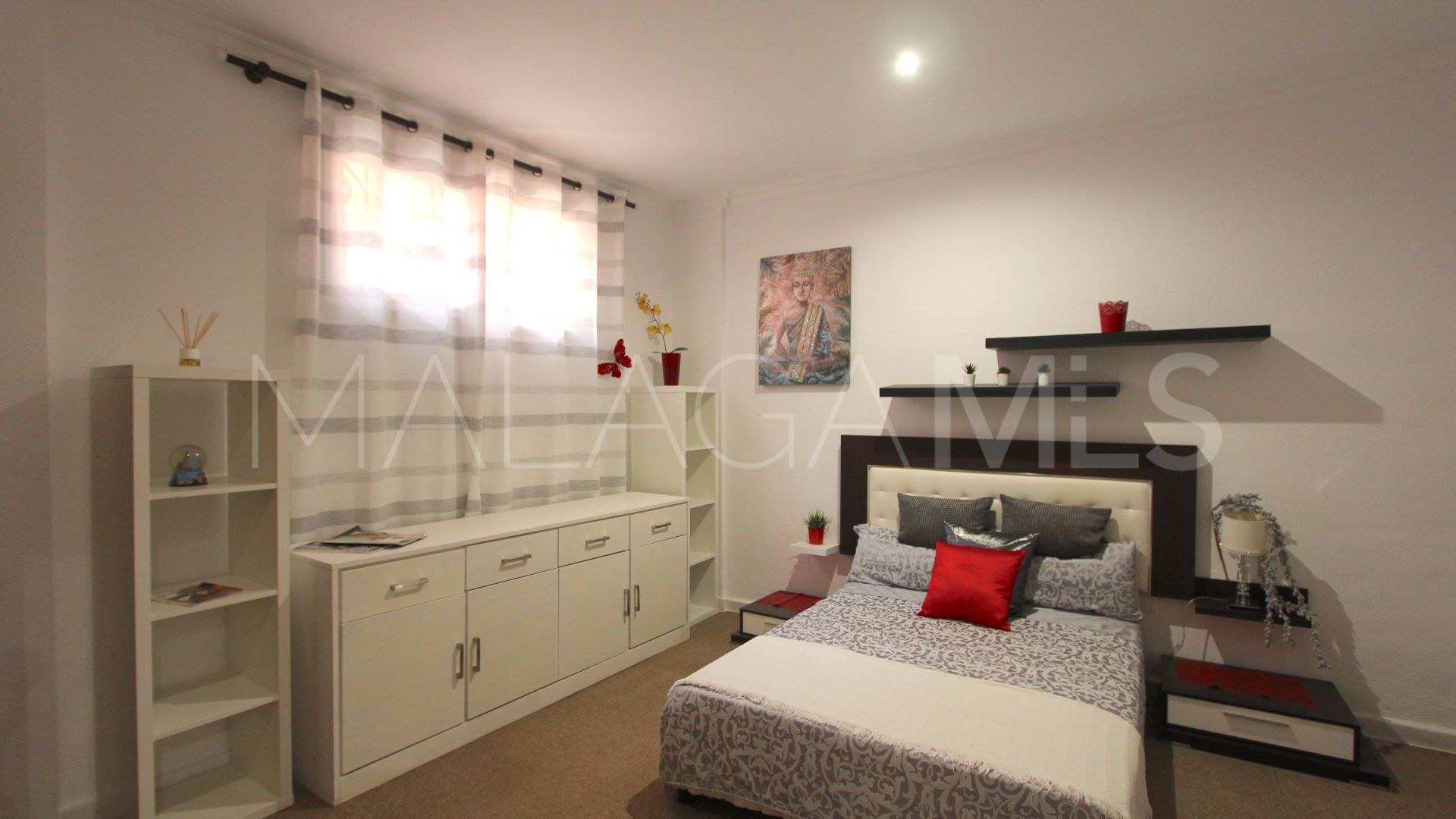 Villa for sale in Santa Clara