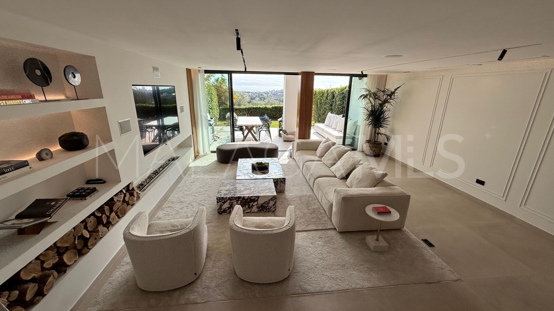 Radhus for sale in El Herrojo