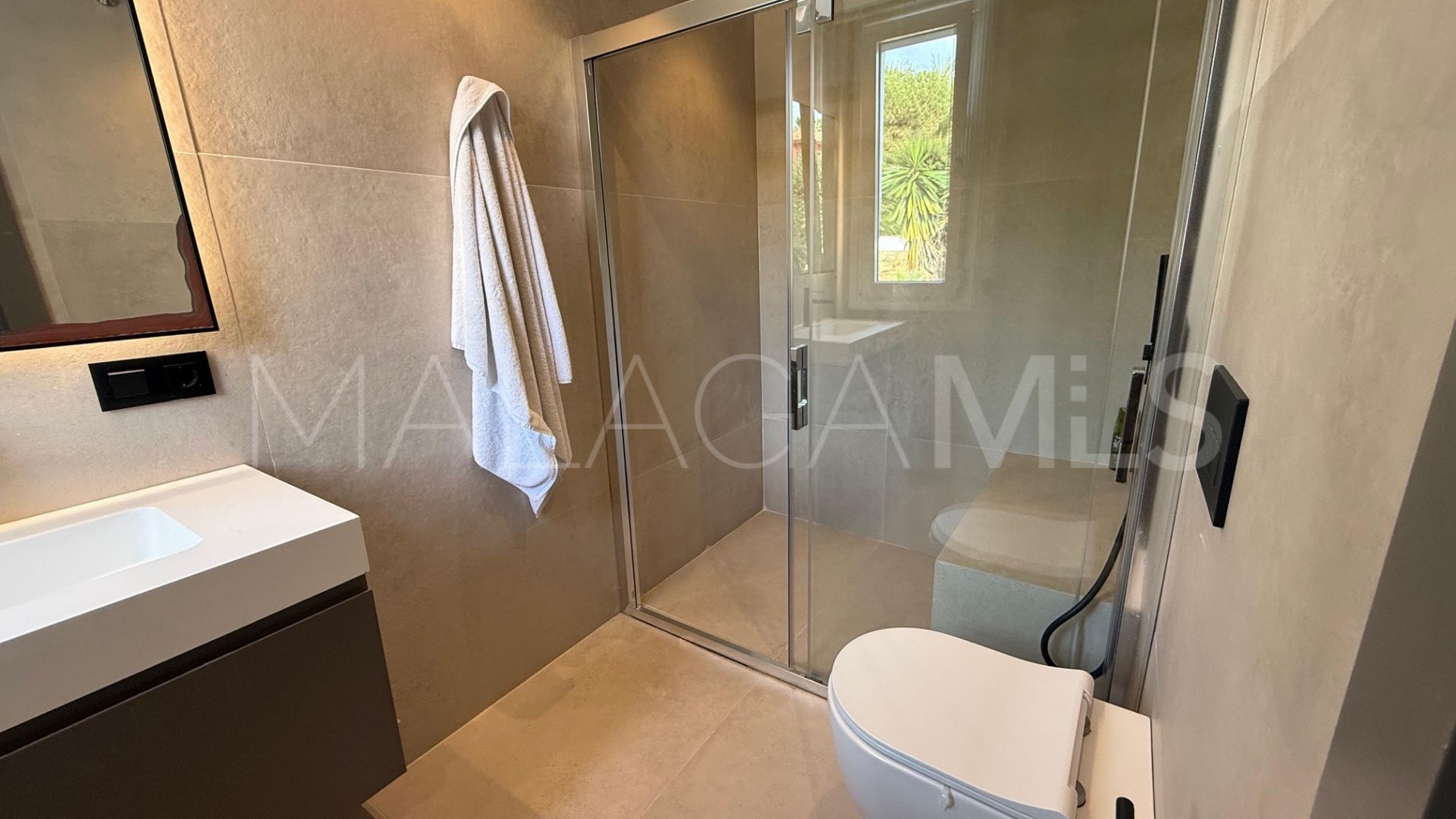 Radhus for sale in El Herrojo