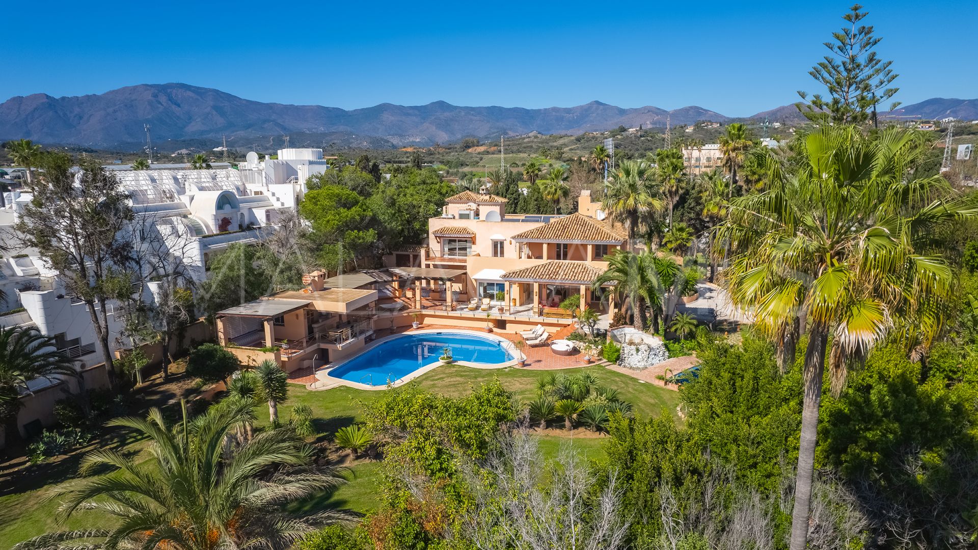 New Golden Mile, villa for sale de 8 bedrooms