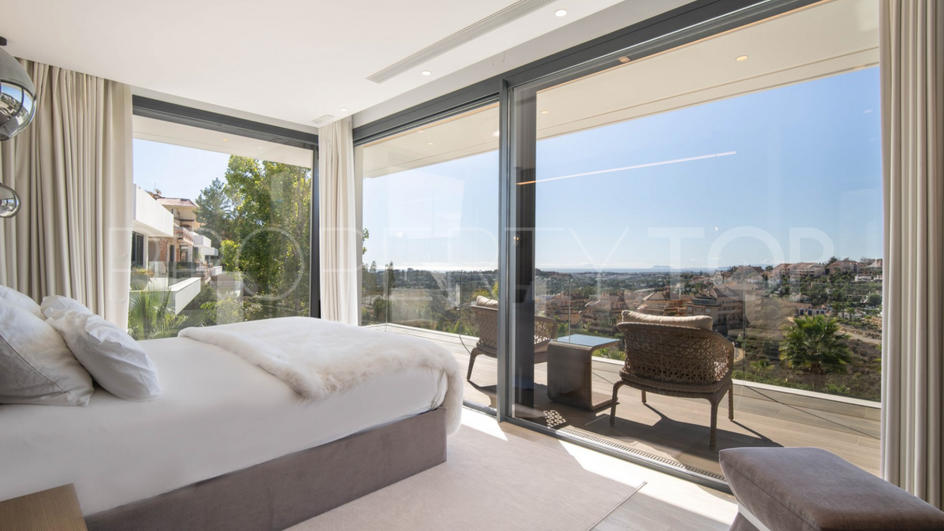 Villa en venta de 4 dormitorios en Les Belvederes