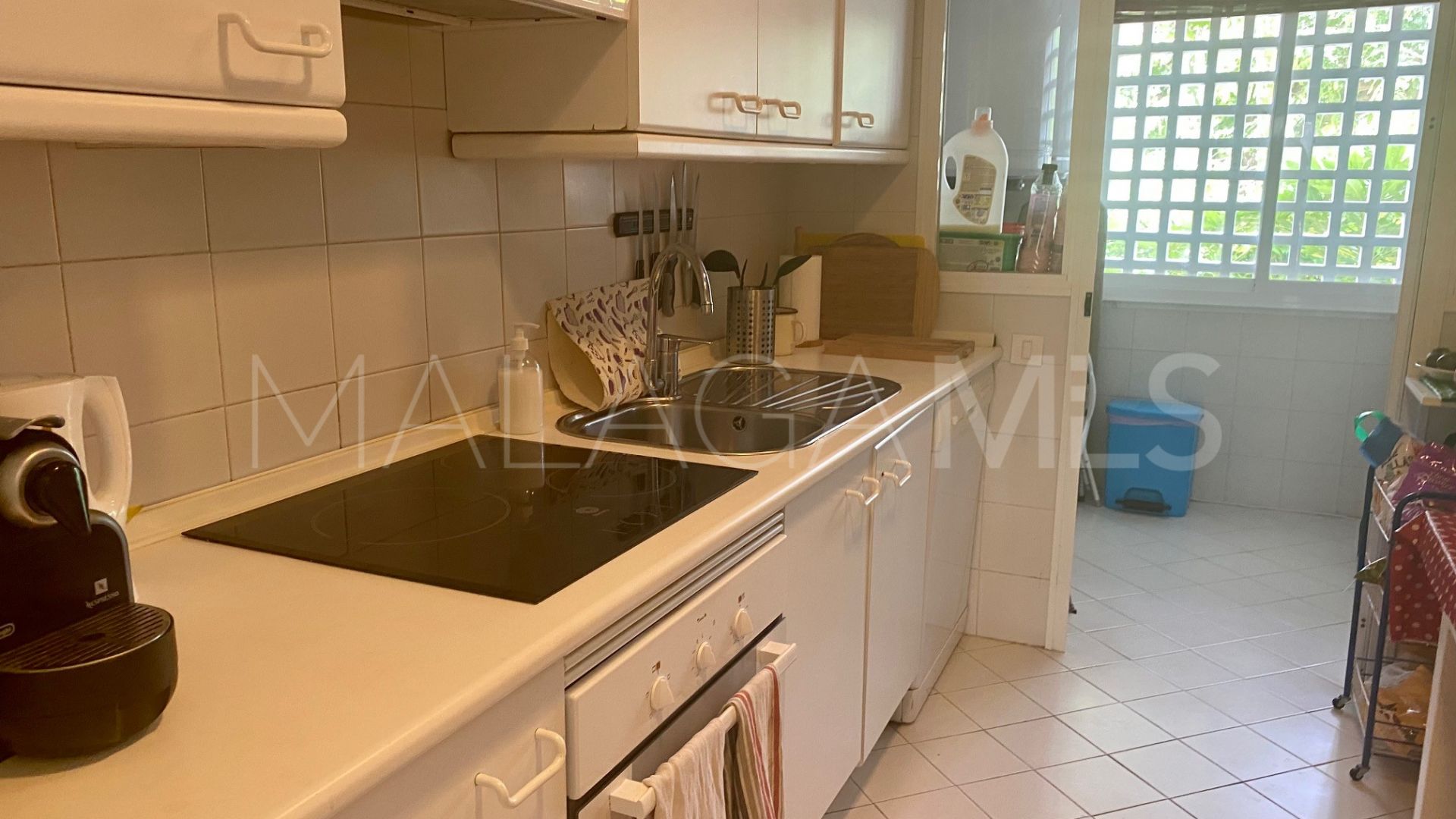 Appartement rez de chaussée for sale in Alcazaba Beach