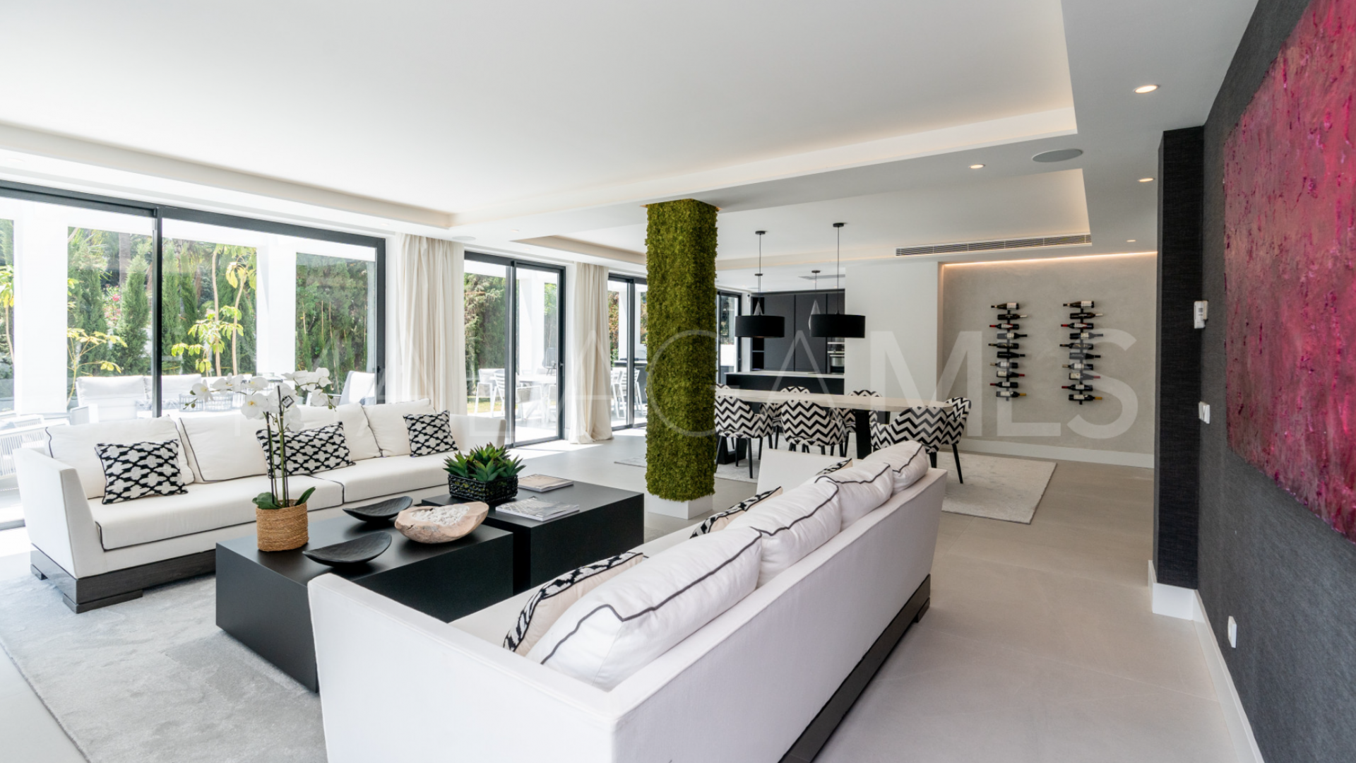 Las Brisas, villa for sale