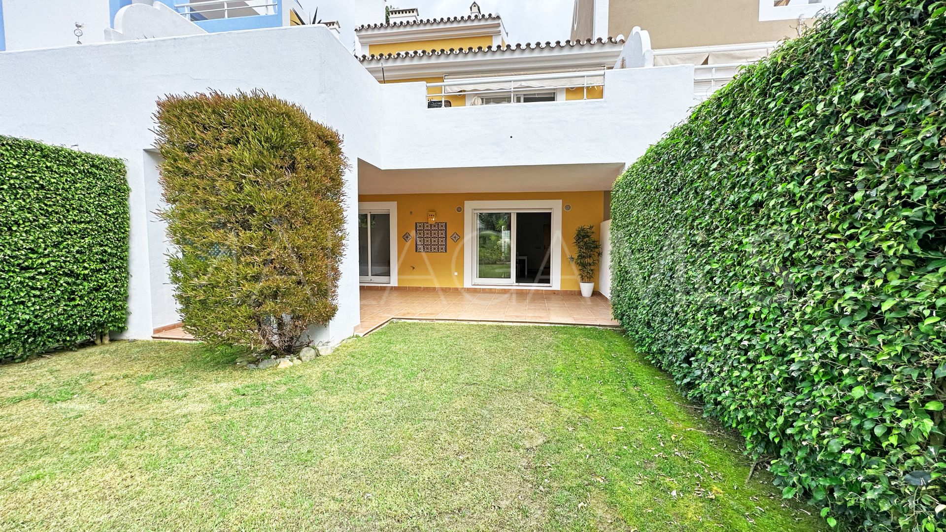 Erdgeschosswohnung for sale in Cortijo del Mar