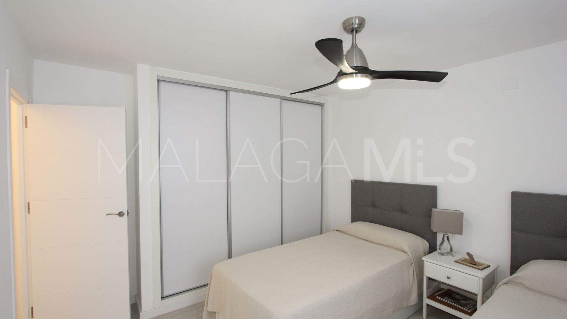 Atico with 3 bedrooms for sale in San Pedro de Alcantara