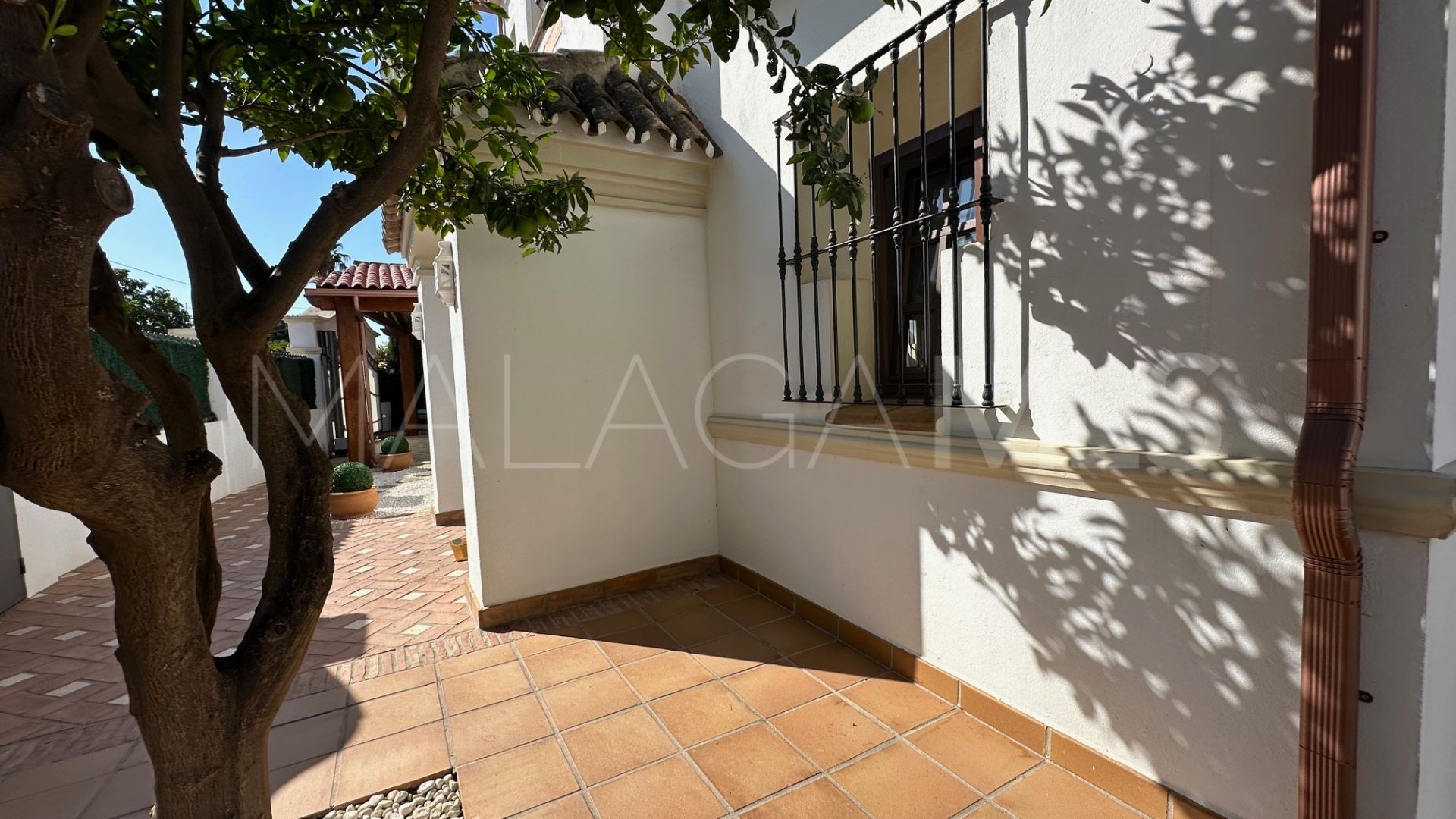 Casa with 5 bedrooms a la venta in Linda Vista Baja