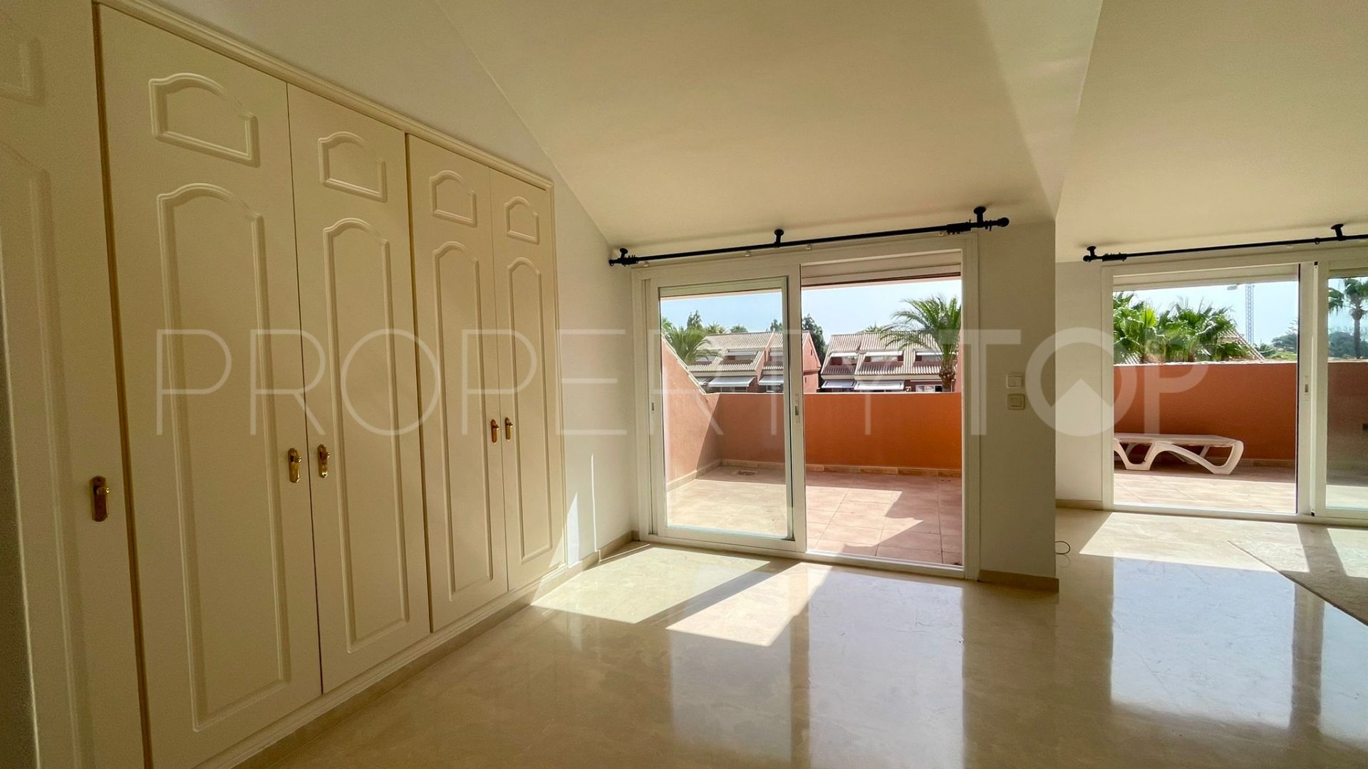 Penthouse with 3 bedrooms for sale in El Embrujo Playa