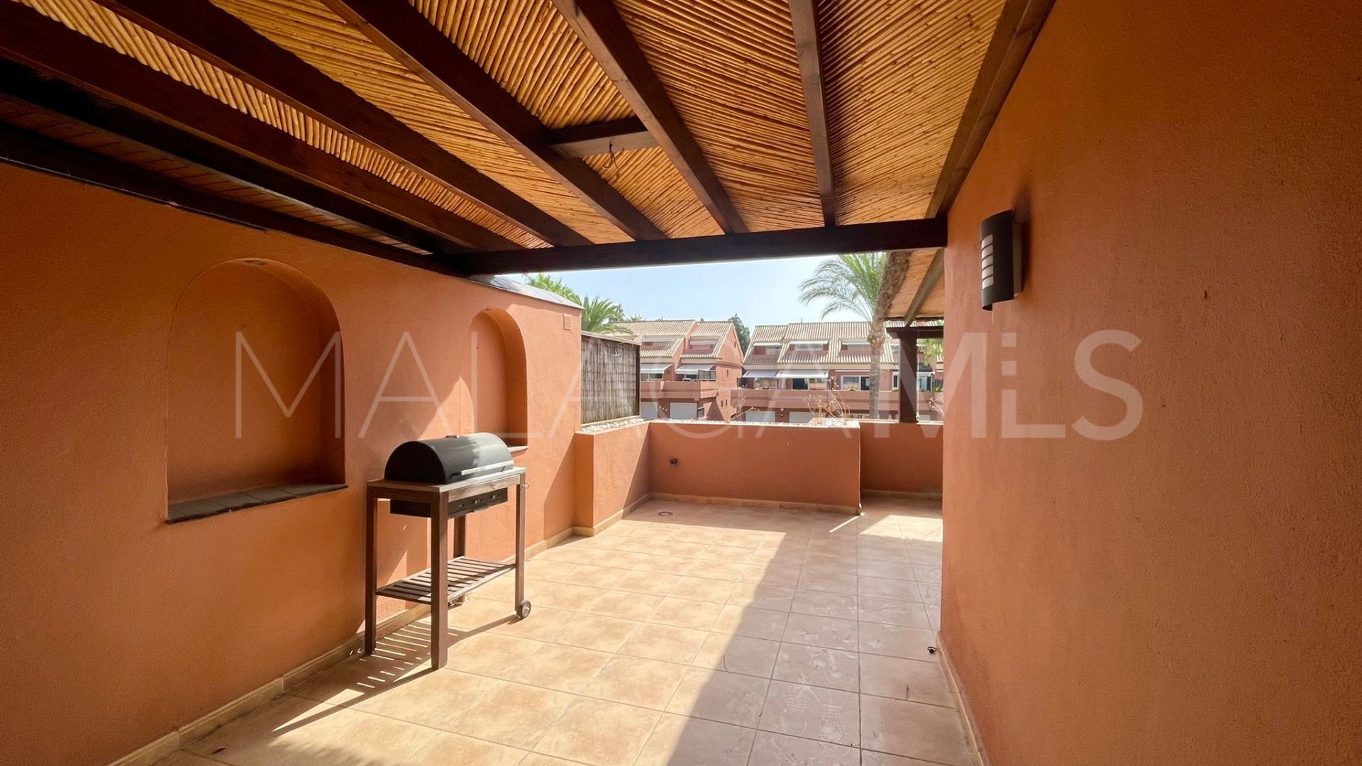 Buy atico with 3 bedrooms in El Embrujo Playa