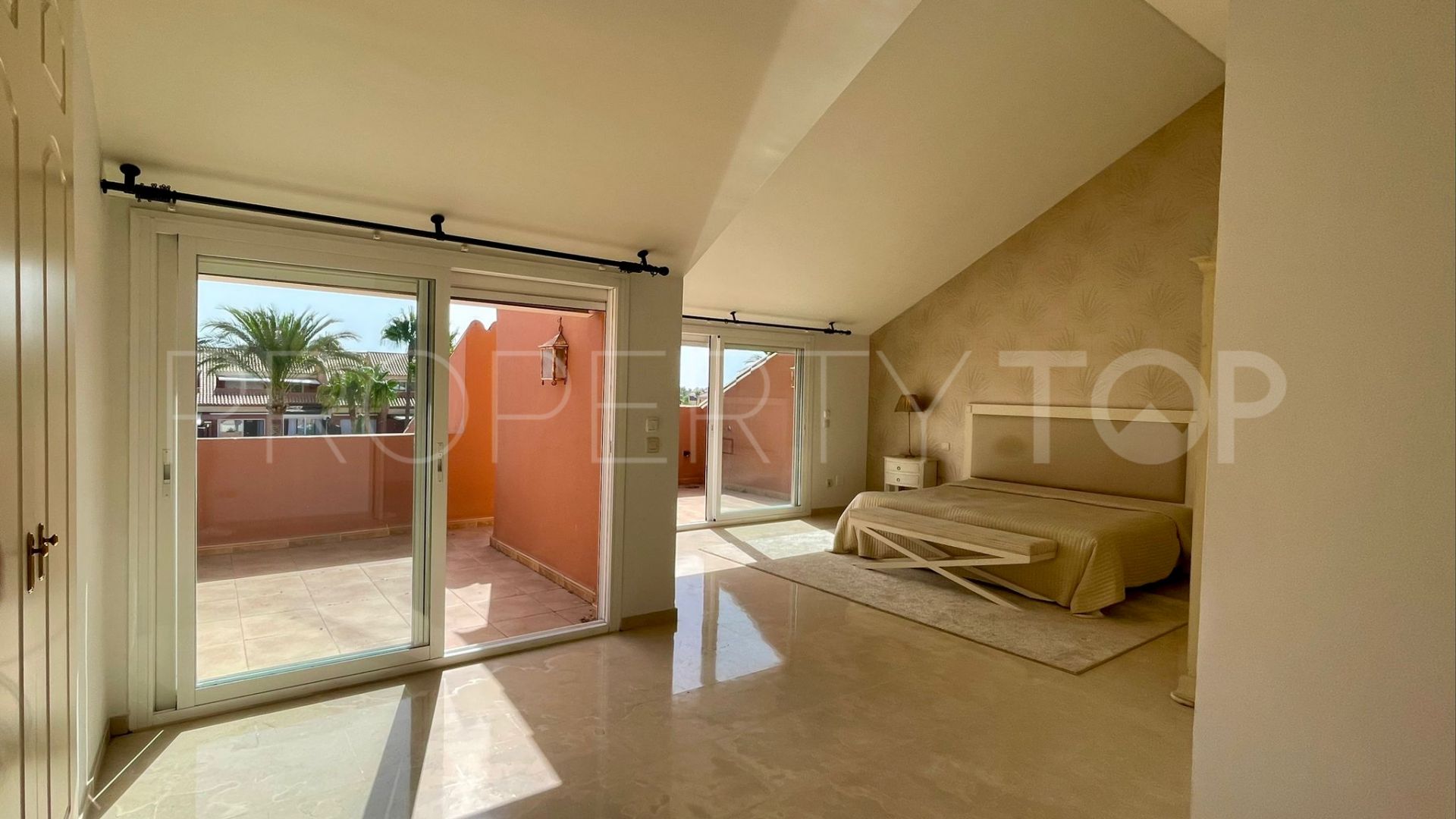 Penthouse with 3 bedrooms for sale in El Embrujo Playa