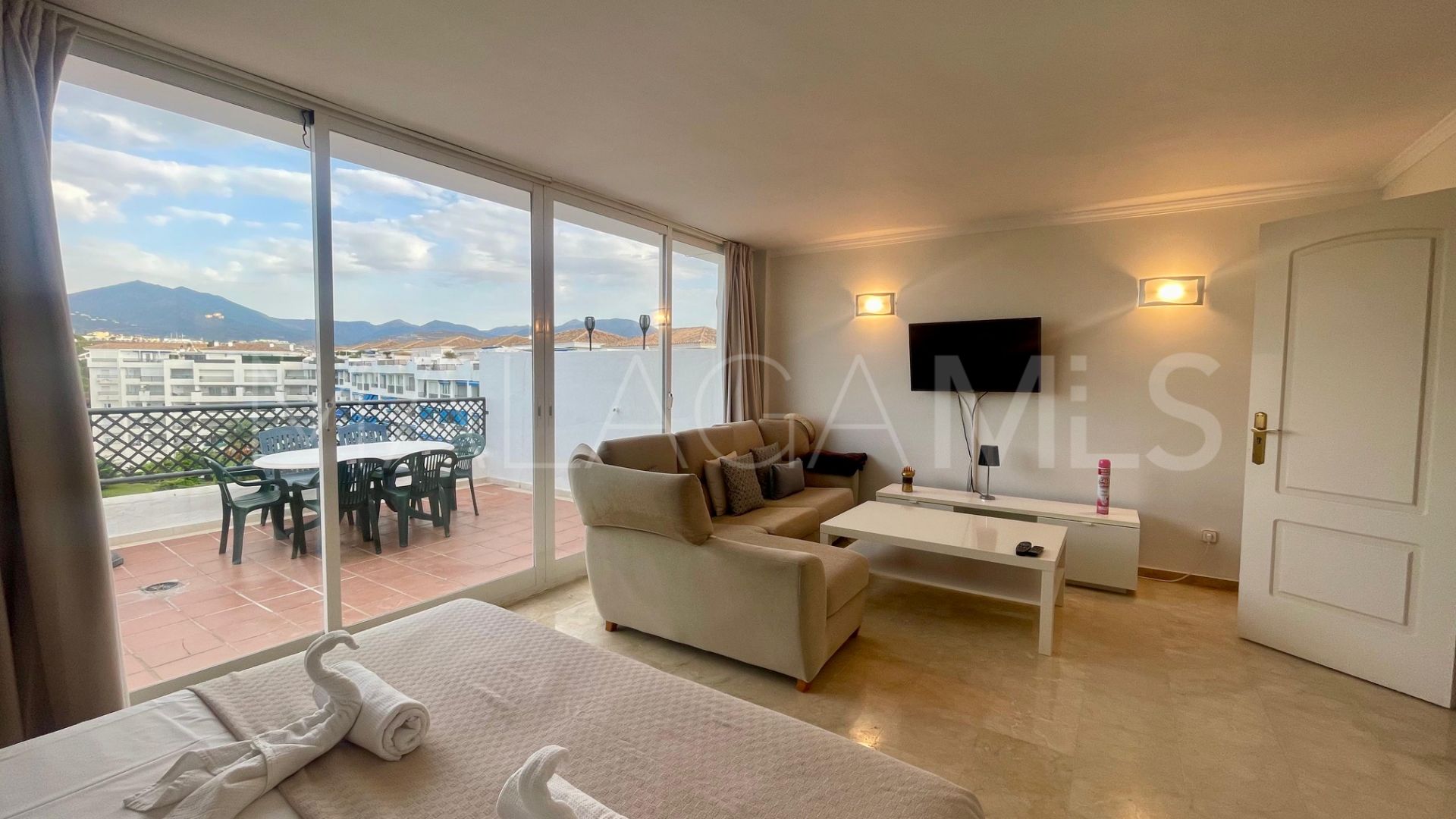 Zweistöckiges penthouse for sale in Terrazas de Banus