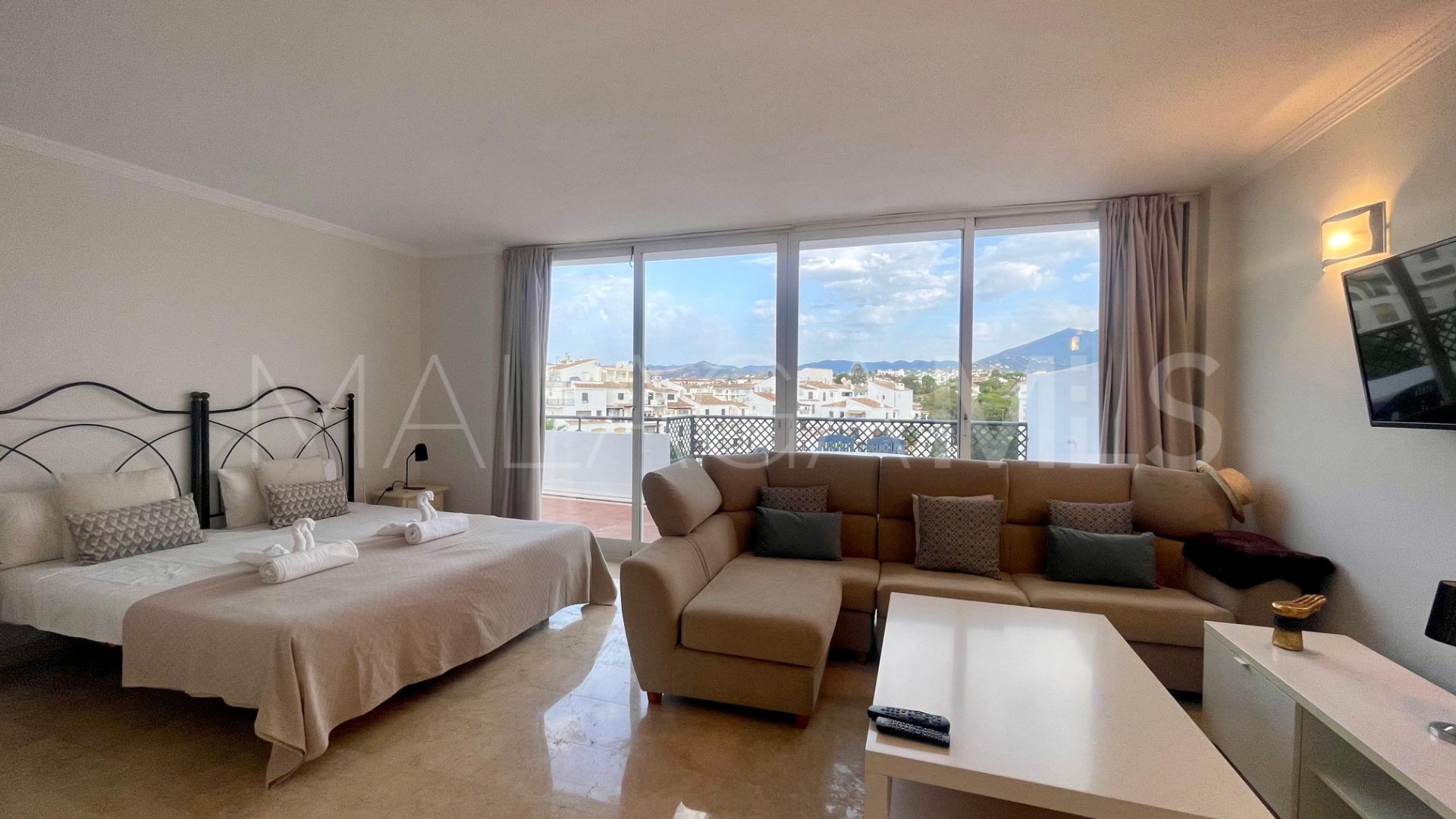 Zweistöckiges penthouse for sale in Terrazas de Banus