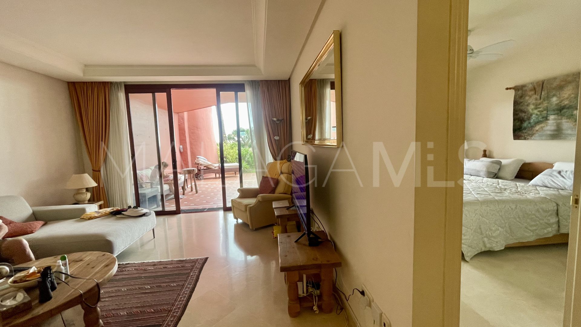 Apartamento planta baja for sale with 2 bedrooms in Menara Beach