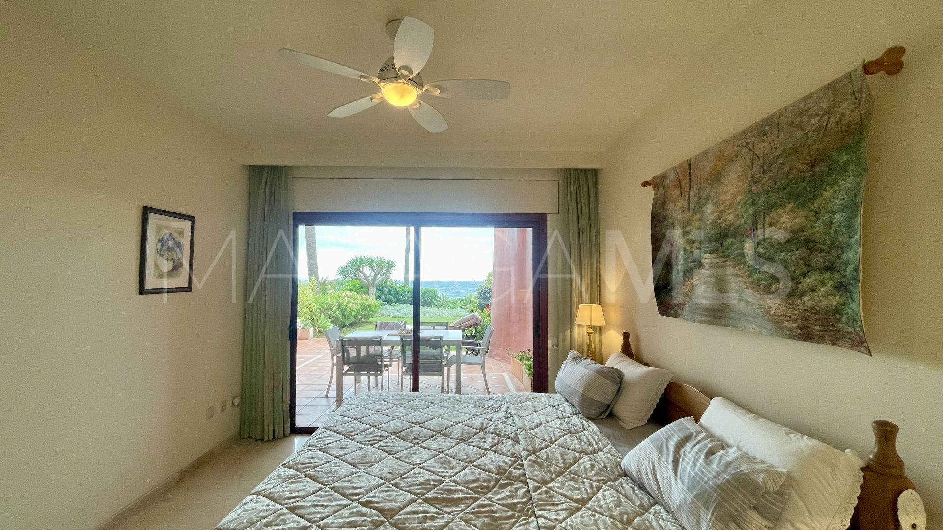 Appartement rez de chaussée for sale in Menara Beach