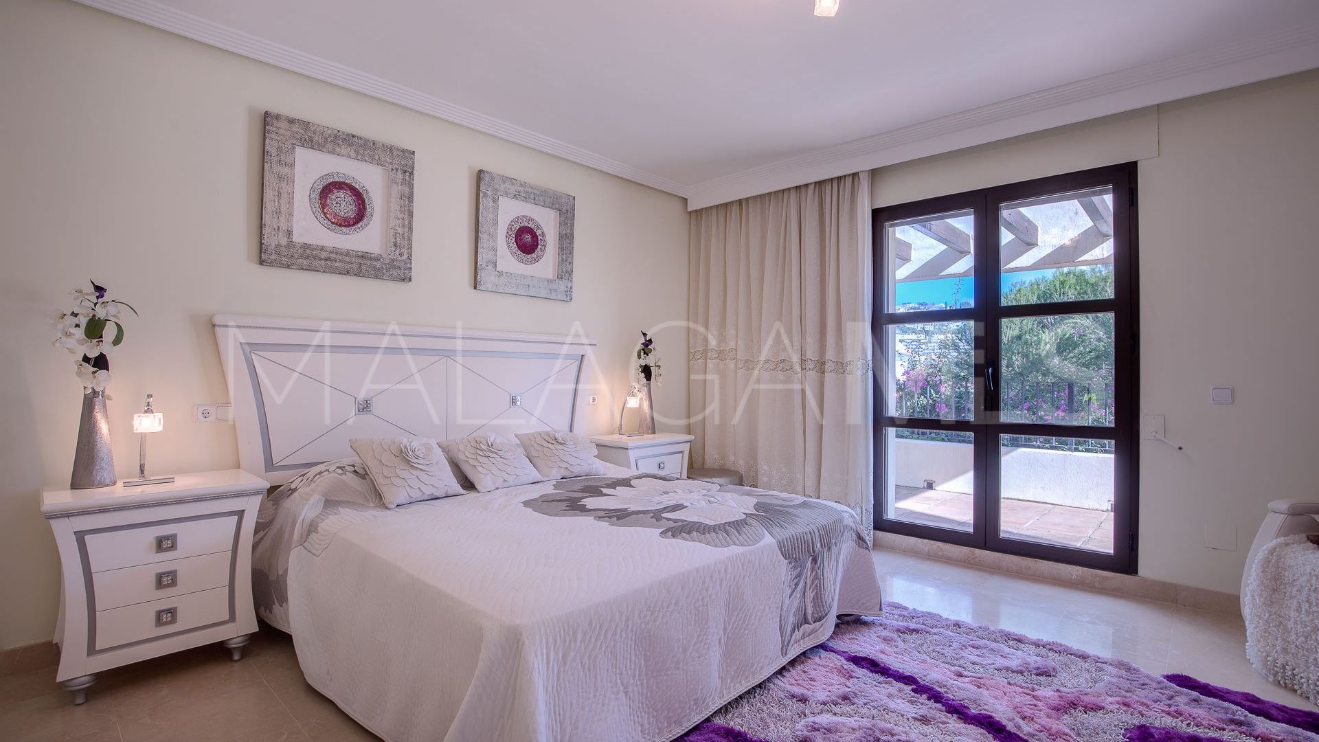 Buy villa de 3 bedrooms in Los Arqueros