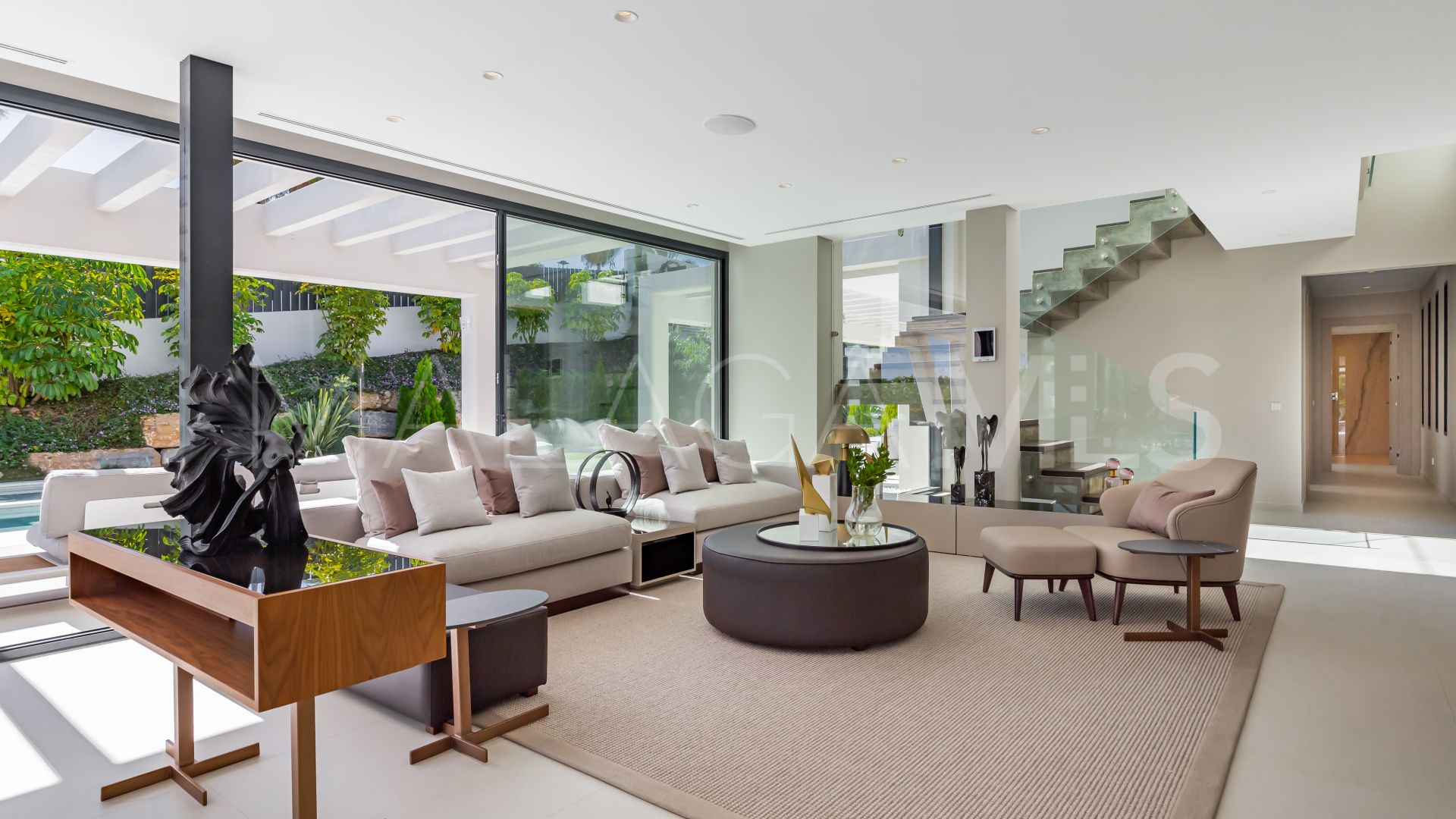 Villa in Los Naranjos Golf for sale