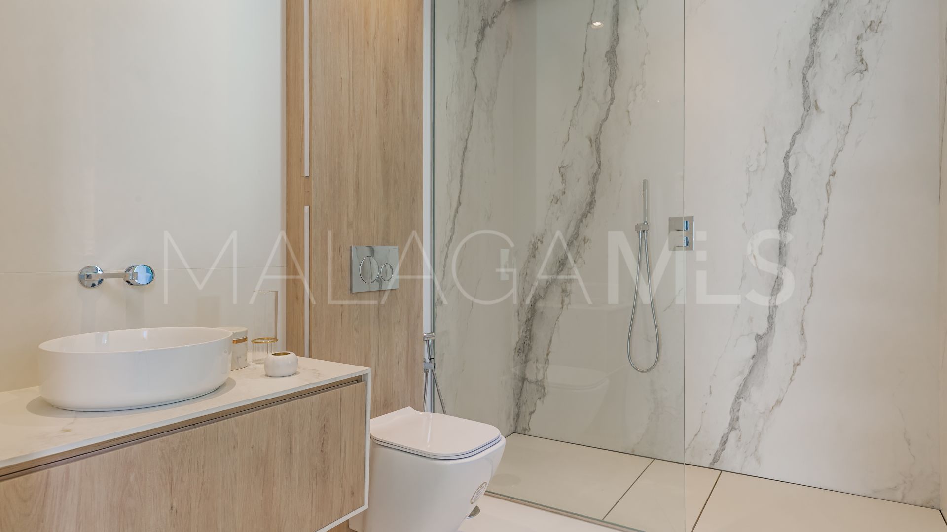 Villa in Los Naranjos Golf for sale