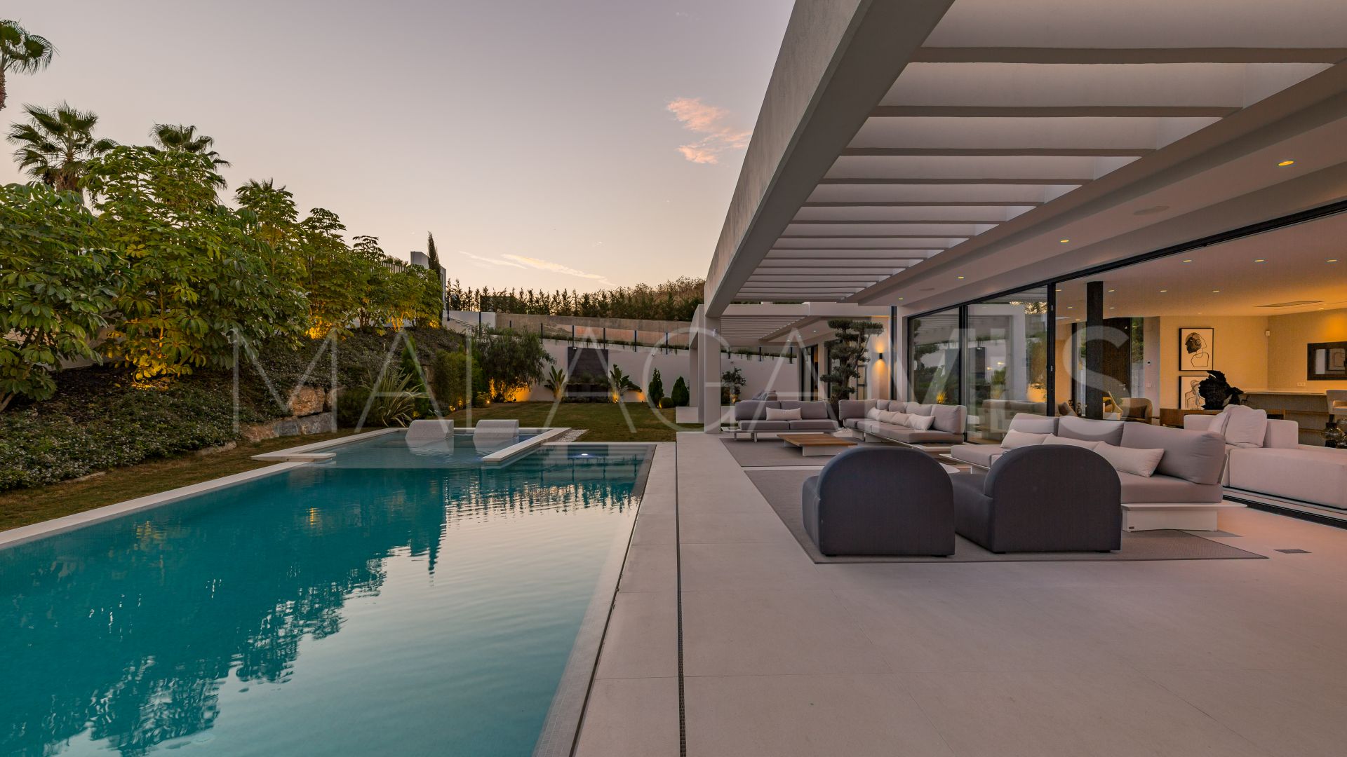 Villa in Los Naranjos Golf for sale