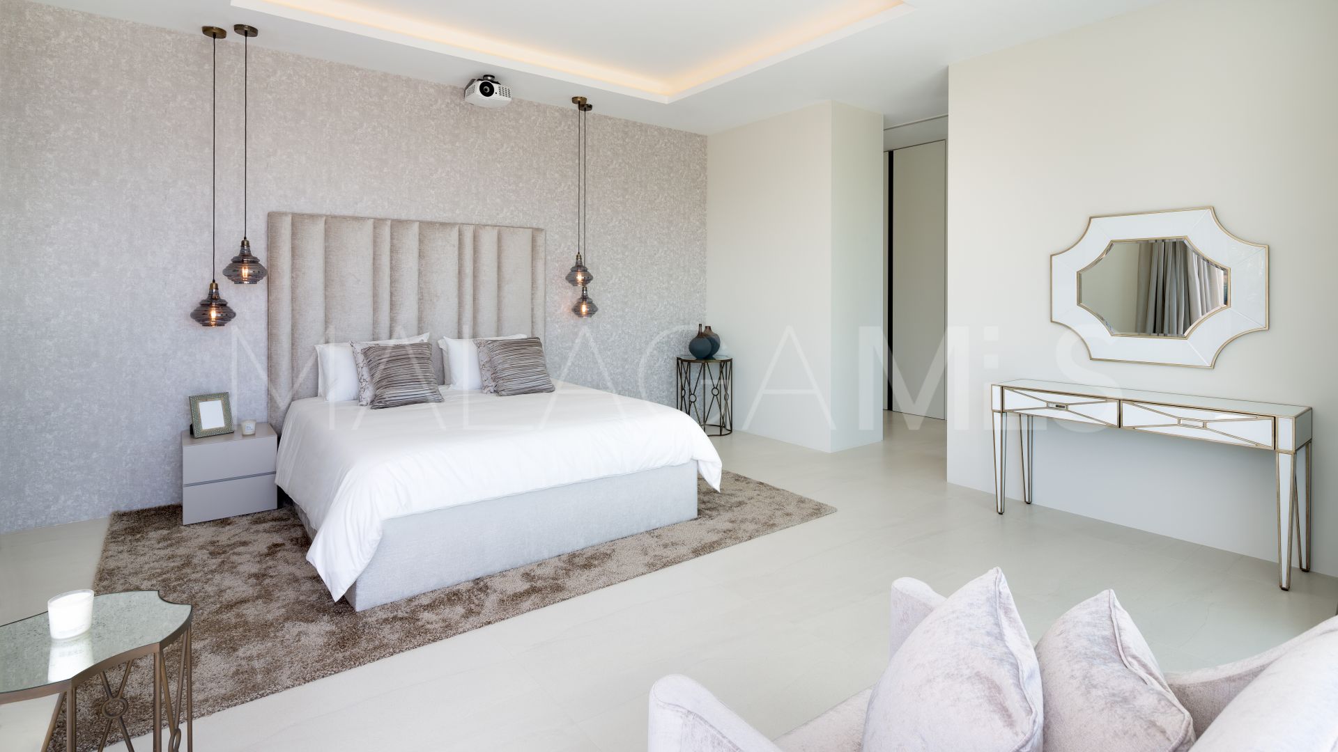Villa for sale in Nagüeles