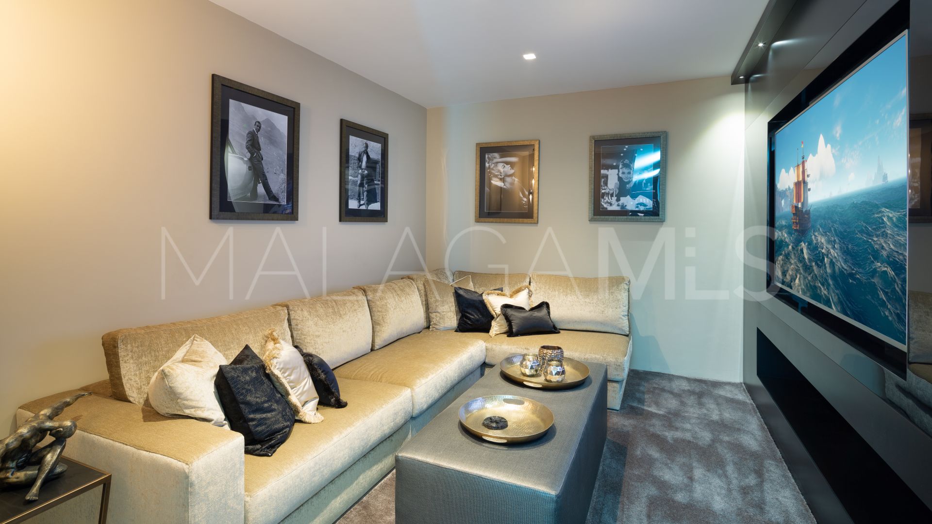 Villa for sale in Nagüeles
