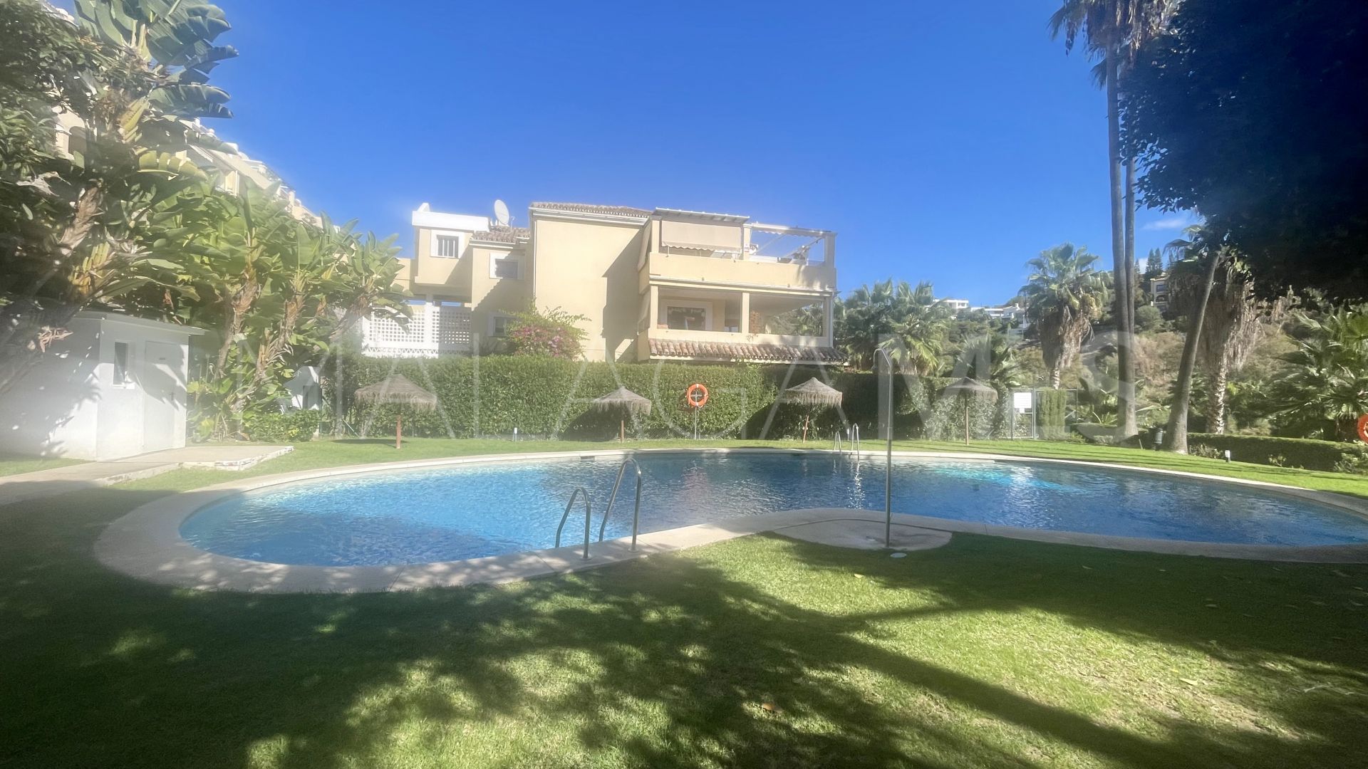 Buy apartamento with 3 bedrooms in La Quinta Golf