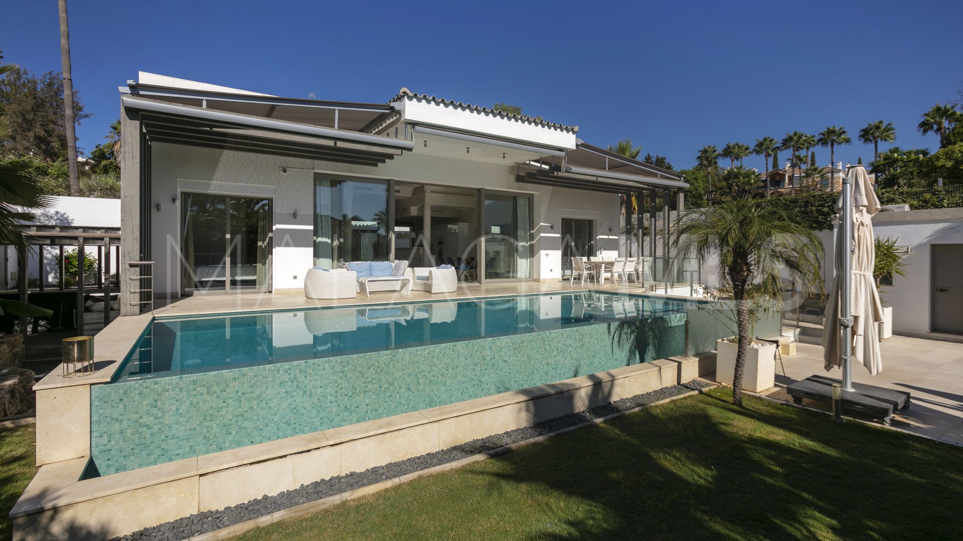 Villa for sale in La Quinta Golf