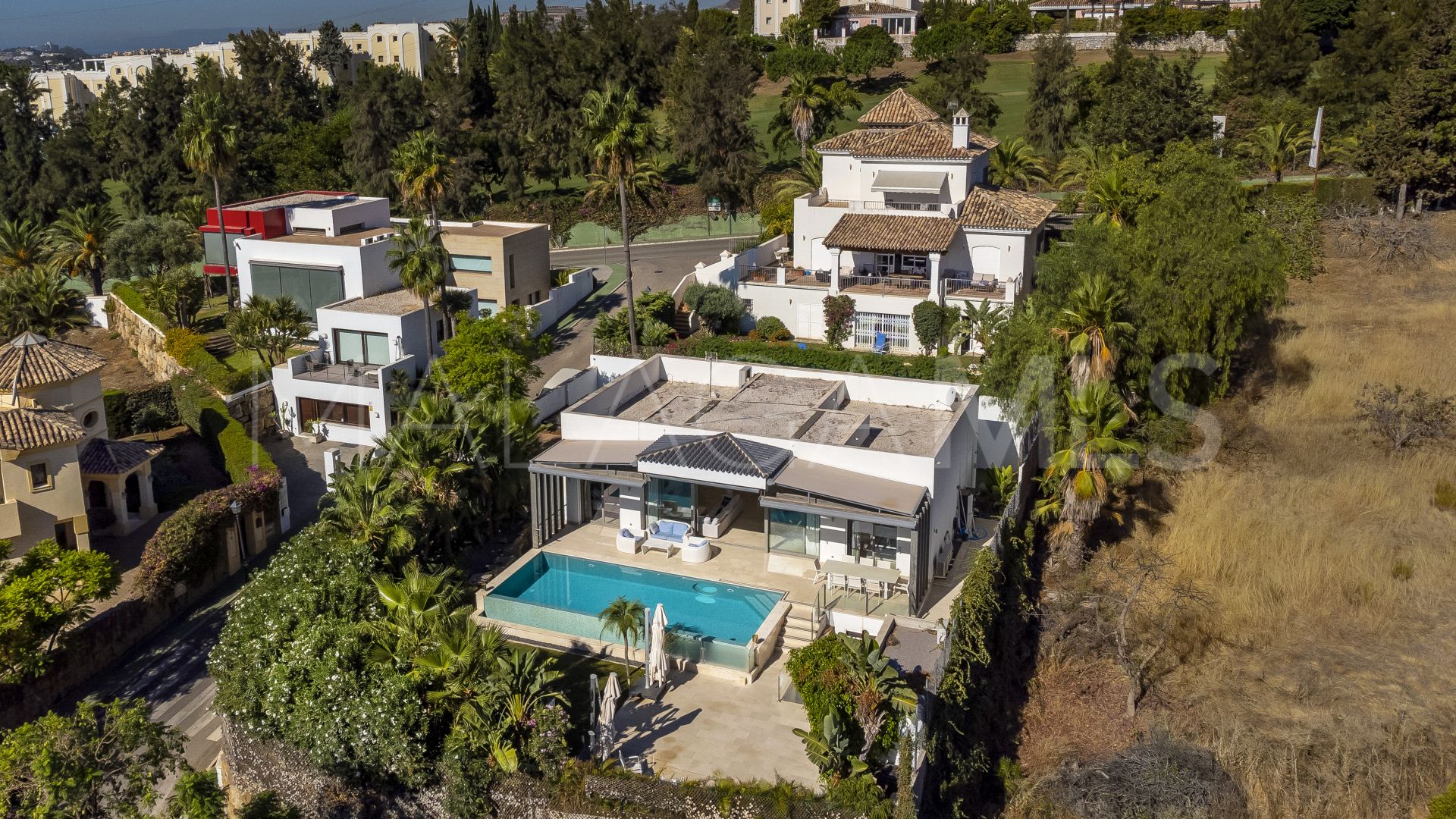 Villa for sale in La Quinta Golf
