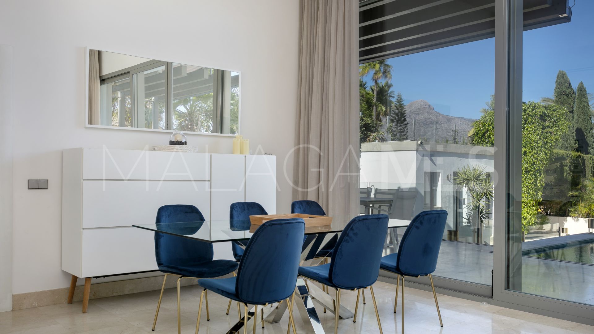 Villa for sale in La Quinta Golf