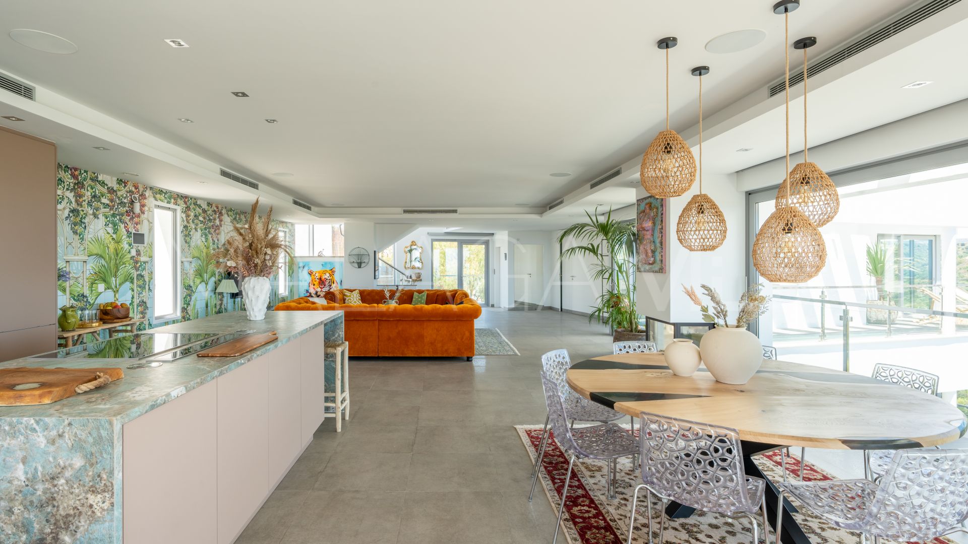 Se vende villa in El Herrojo de 5 bedrooms