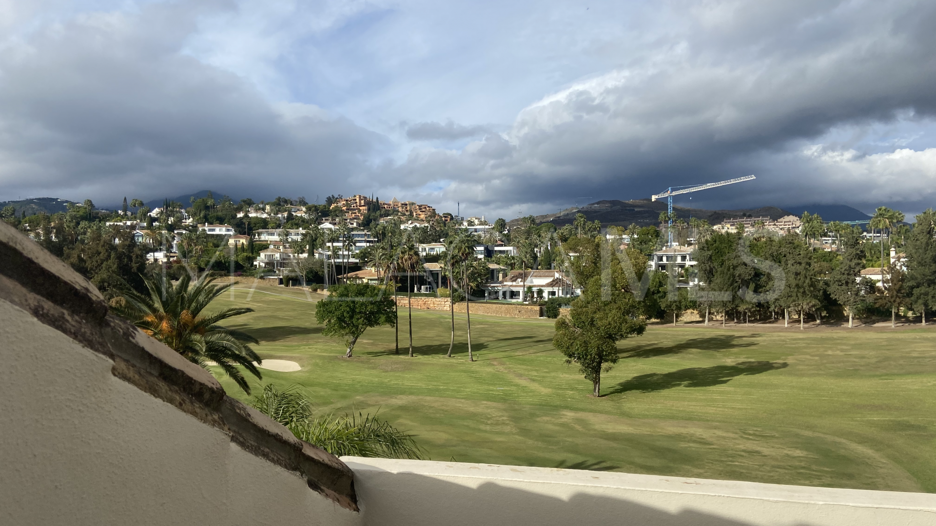 Buy duplex in Nueva Andalucia de 3 bedrooms