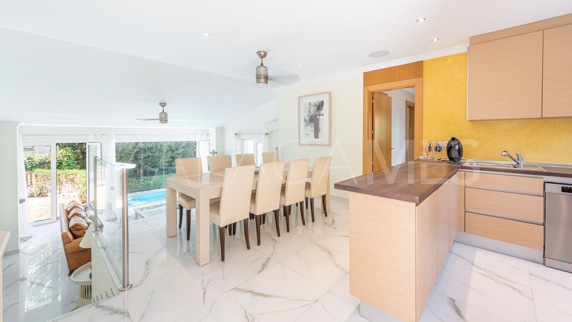 Villa for sale with 4 bedrooms in El Rosario