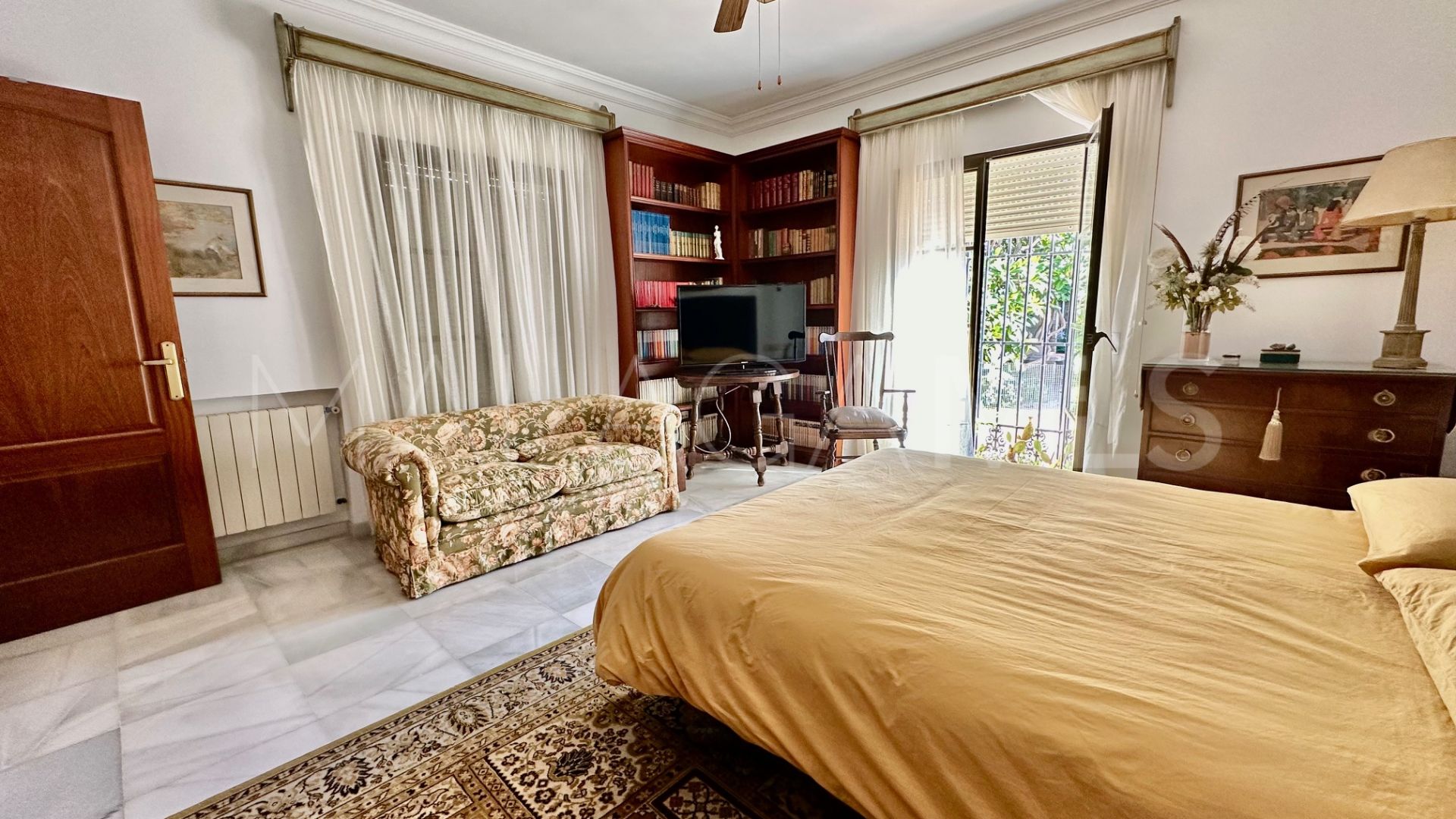 Cortijo Blanco, villa with 5 bedrooms for sale