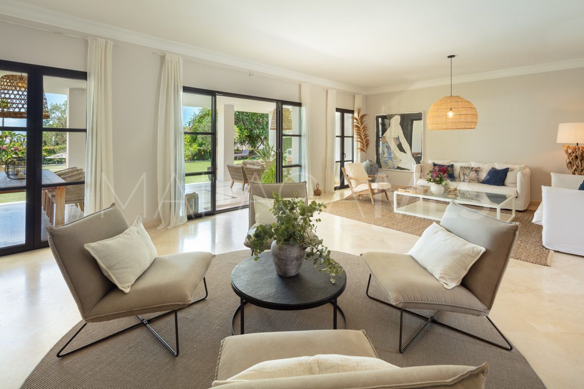Villa for sale in El Paraiso