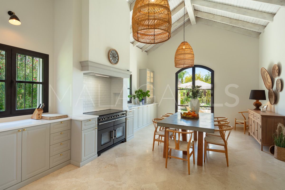 Villa for sale in El Paraiso