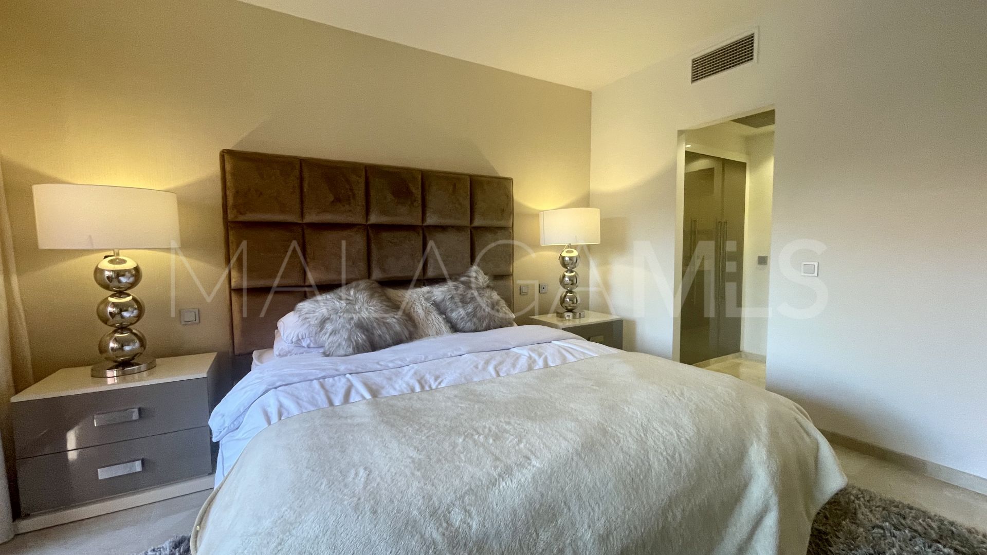 Menara Beach, apartamento planta baja de 2 bedrooms a la venta