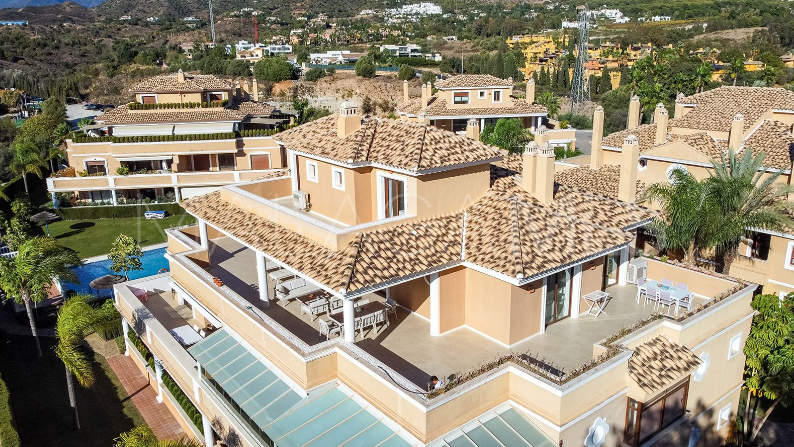 Zweistöckiges penthouse for sale in La Quinta del Virrey