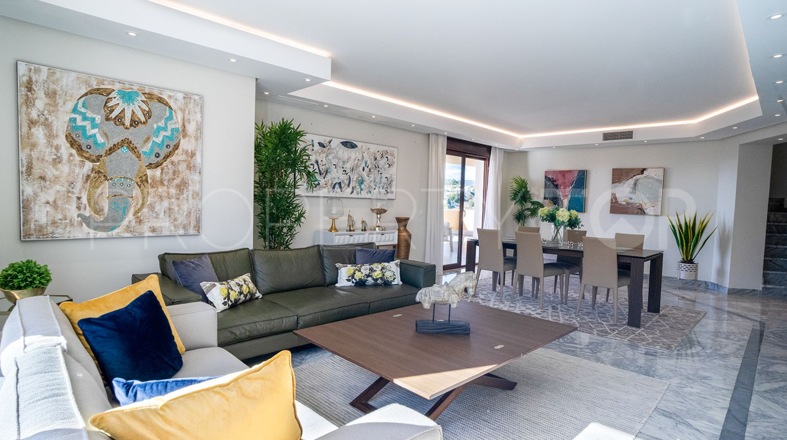 For sale duplex penthouse with 4 bedrooms in La Quinta del Virrey
