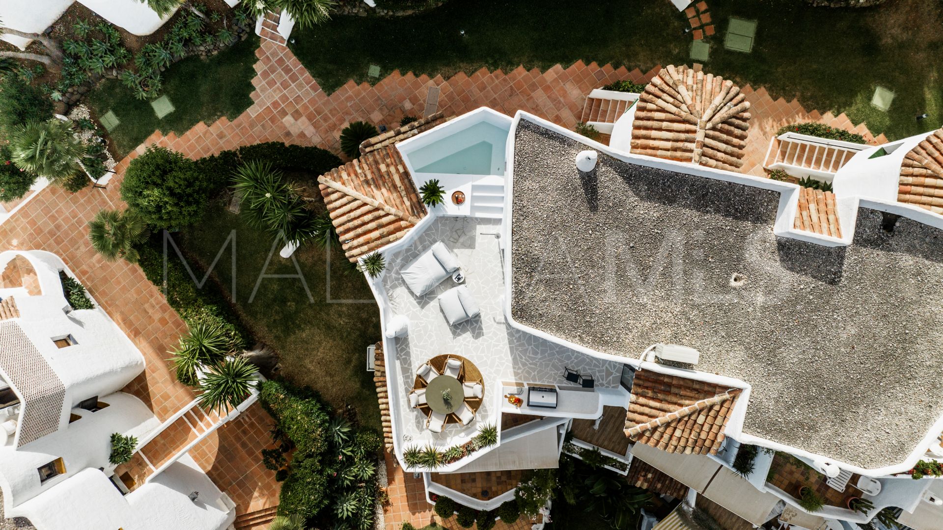 Appartement terrasse for sale in Marbella Golden Mile