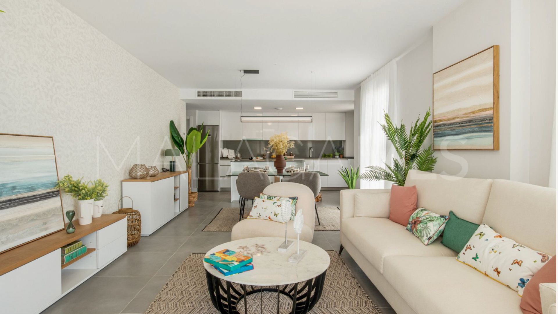 Se vende apartamento planta baja in Mijas with 2 bedrooms