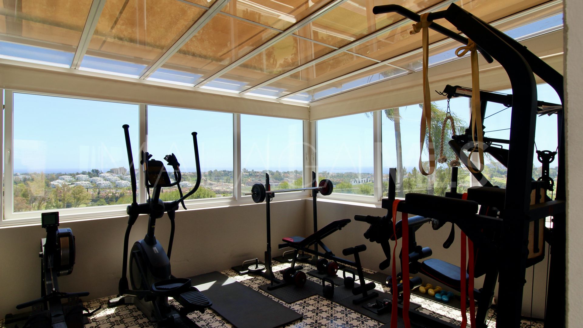 Se vende villa in Benahavis de 4 bedrooms