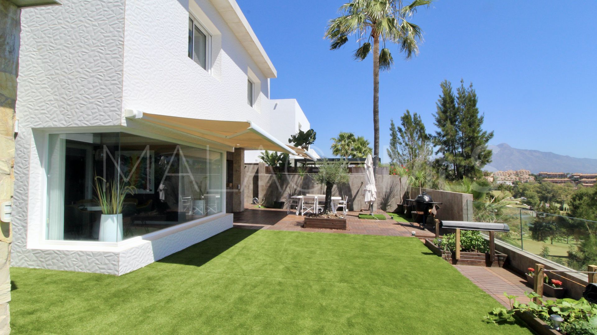 Se vende villa in Benahavis de 4 bedrooms