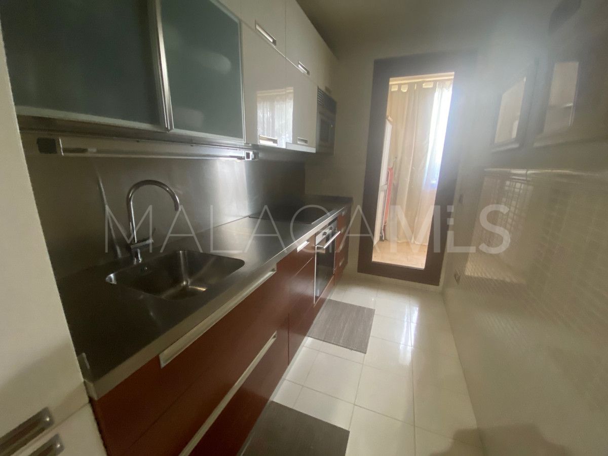 Markplanslägenhet for sale in Nueva Andalucia