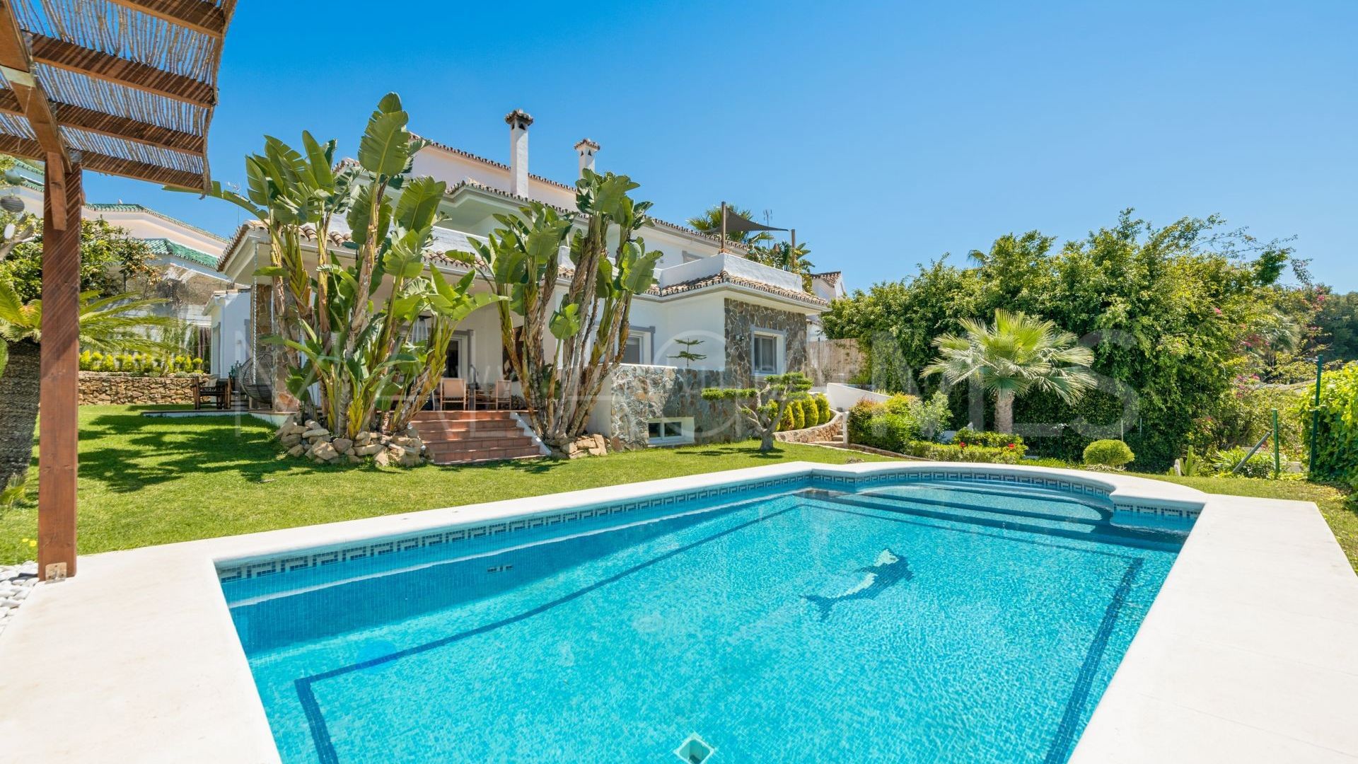 Villa a la venta with 6 bedrooms in Marbella - Puerto Banus